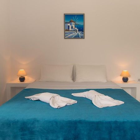 Evgenia Rooms And Apartments Folegandros Town Екстер'єр фото