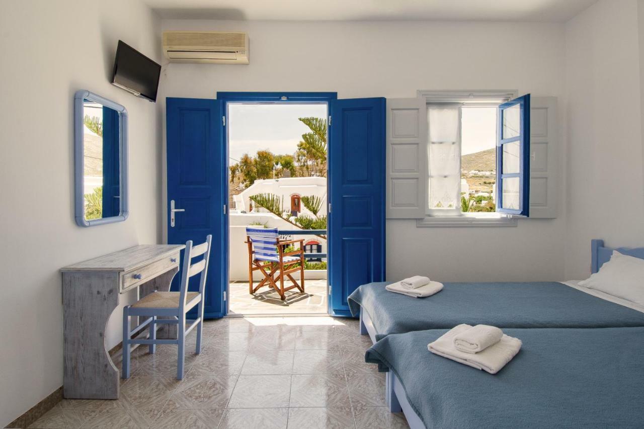 Evgenia Rooms And Apartments Folegandros Town Екстер'єр фото