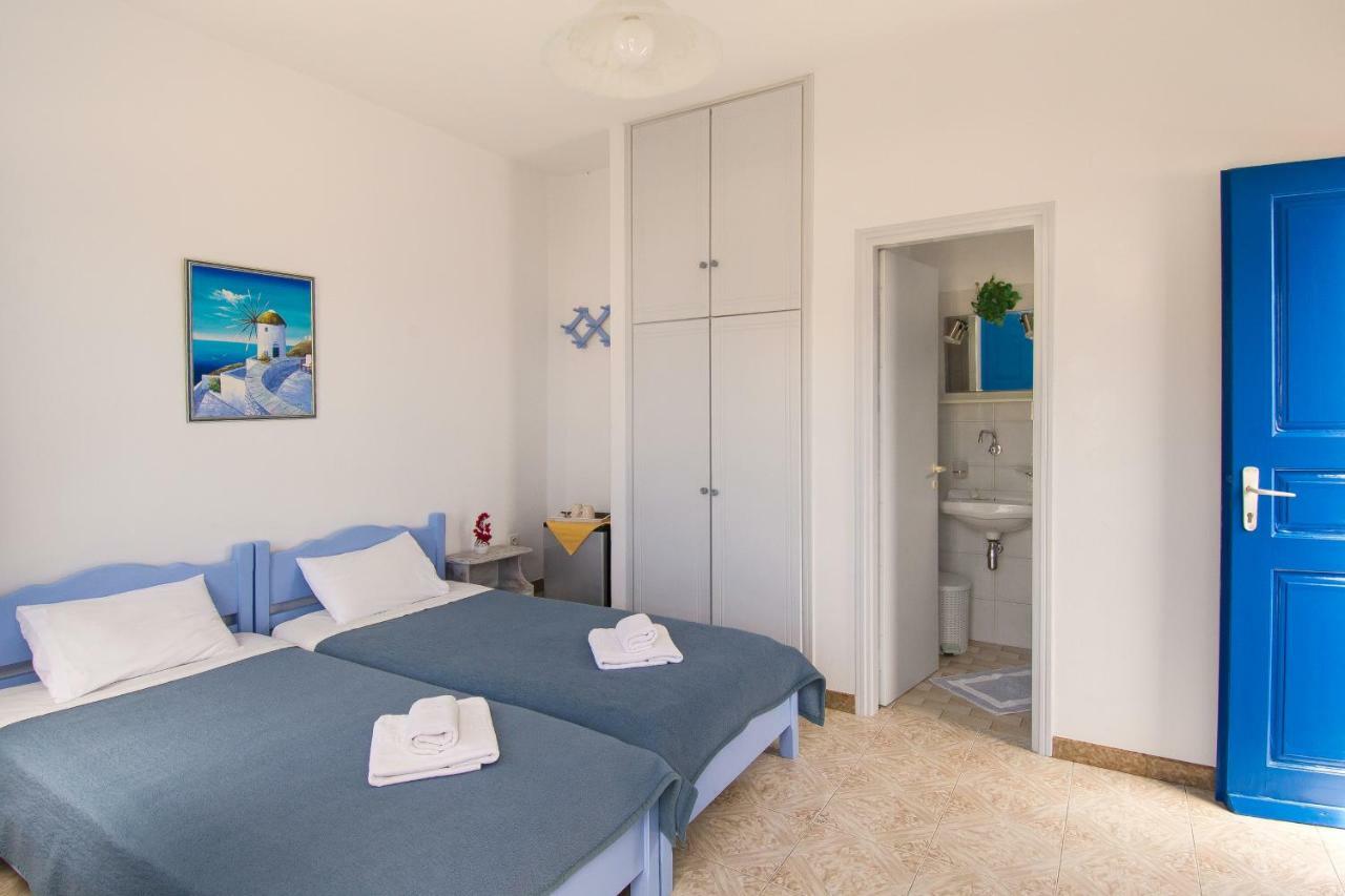 Evgenia Rooms And Apartments Folegandros Town Екстер'єр фото